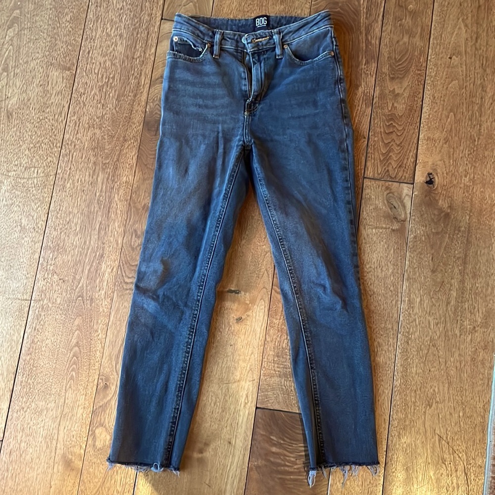 BDG black stretchy jeans
